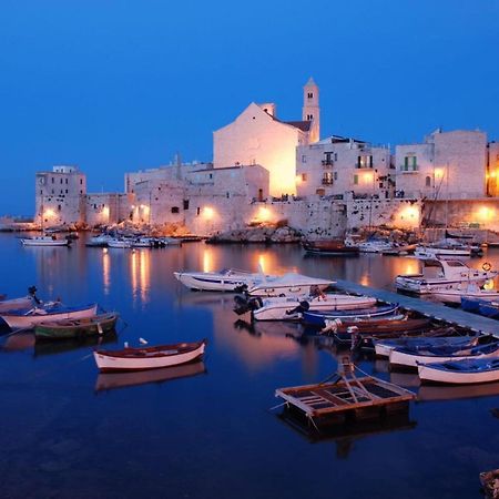 B&B A Pochi Passi Dal Mare Giovinazzo Luaran gambar