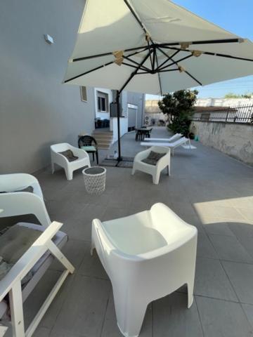 B&B A Pochi Passi Dal Mare Giovinazzo Luaran gambar