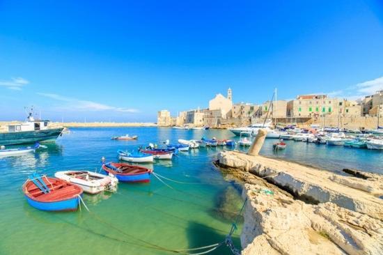 B&B A Pochi Passi Dal Mare Giovinazzo Luaran gambar