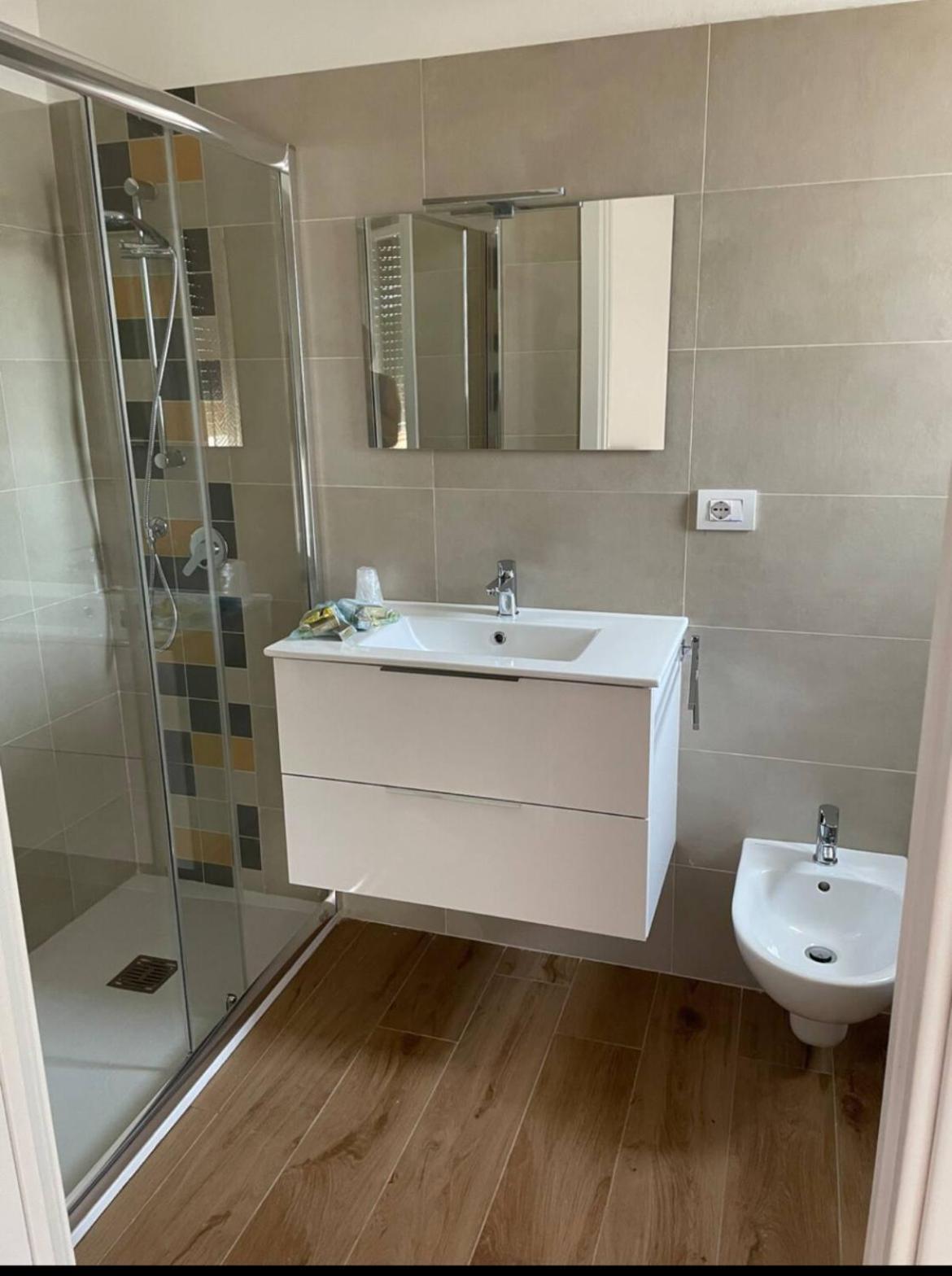 B&B A Pochi Passi Dal Mare Giovinazzo Luaran gambar